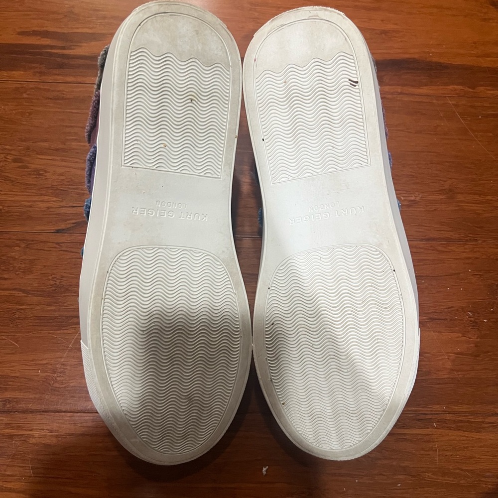 Kurt Geiger London Lane Stripe Sneaker Size 41EU - Picture 7 of 7